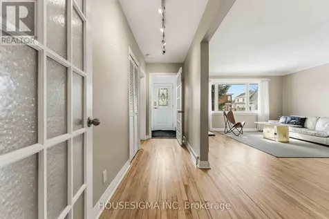1047 Richard Avenue Ottawa ON K1H 8C3