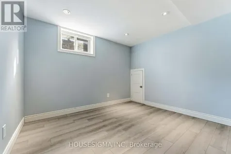 1047 Richard Avenue Ottawa ON K1H 8C3