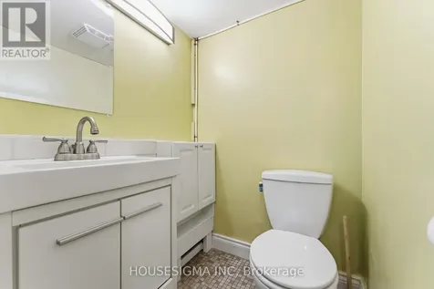 1047 Richard Avenue Ottawa ON K1H 8C3