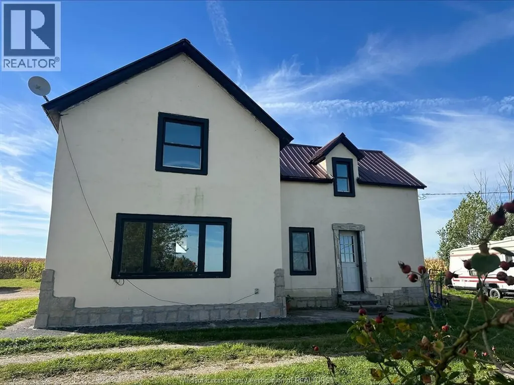 908 Mersea Road 10 Leamington ON N0P 2J0