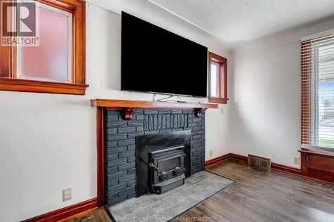 95 Tweedsmuir Avenue East Chatham ON N7M 3Z7