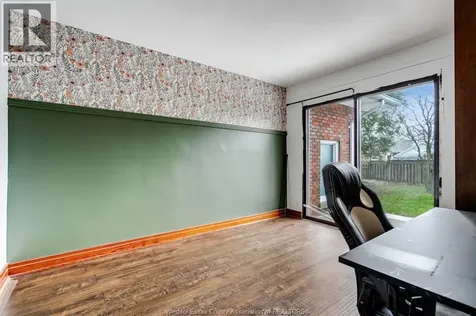 95 Tweedsmuir Avenue East Chatham ON N7M 3Z7