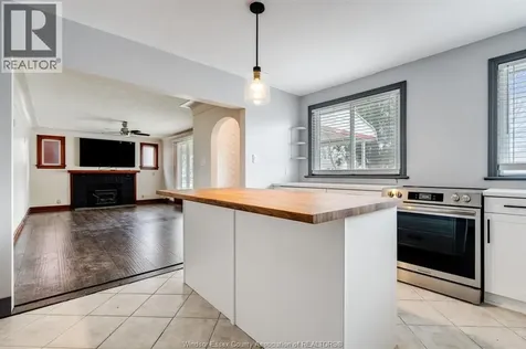 95 Tweedsmuir Avenue East Chatham ON N7M 3Z7