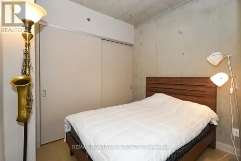 203 Catherine Street Ottawa ON K2P 1J5