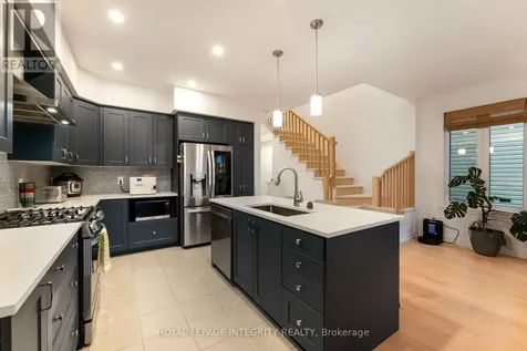 221 Finsbury Avenue Ottawa ON K2S 2X9