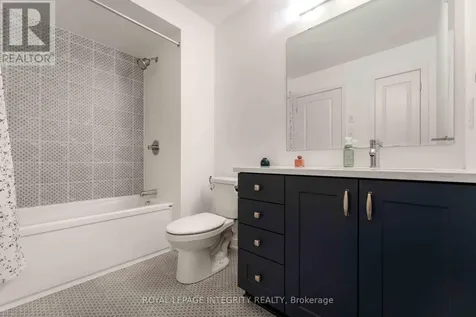 221 Finsbury Avenue Ottawa ON K2S 2X9
