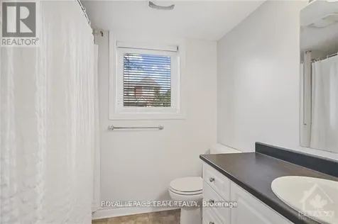 46 Barnstone Drive Ottawa ON K2G 4R6