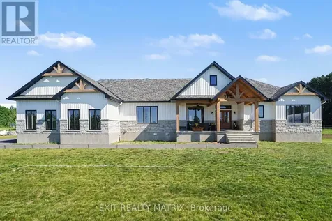 1584 Calypso Street The Nation ON K0A 2M0