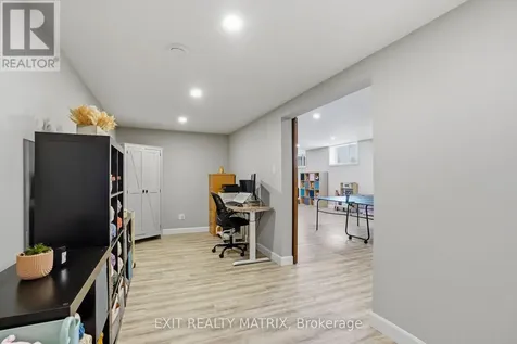 1584 Calypso Street The Nation ON K0A 2M0