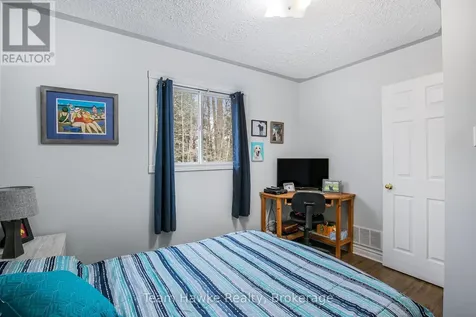 22 Laurier Boulevard Tiny ON L9M 0J2