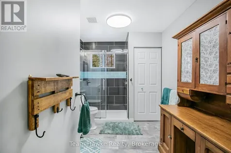 22 Laurier Boulevard Tiny ON L9M 0J2