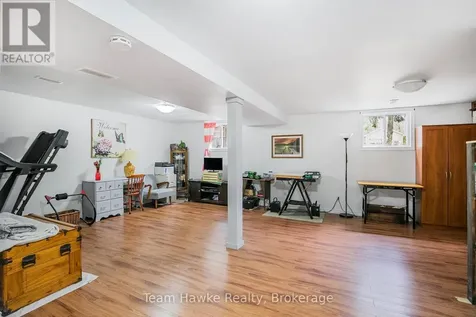 22 Laurier Boulevard Tiny ON L9M 0J2