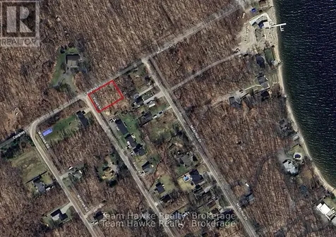 85 Polish Avenue Penetanguishene ON L9M 1W8