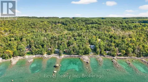517 Silverbirch Drive Tiny ON L9M 0M5
