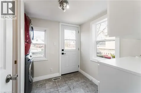54 Weir Street South Hamilton ON L8K 3A4
