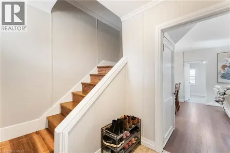 54 Weir Street South Hamilton ON L8K 3A4