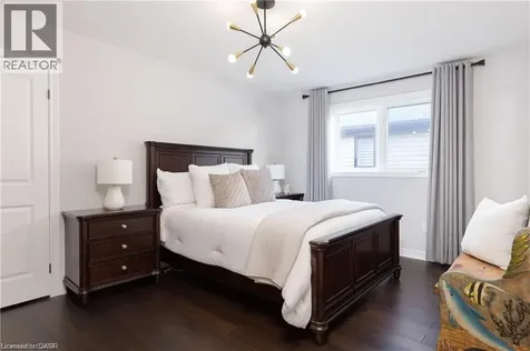 41 Creanona Boulevard Stoney Creek ON L8E 5G2