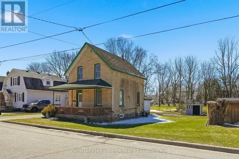 588 11th Avenue Hanover ON N4N 2S6