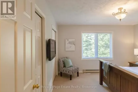 21 Sauble Woods Crescent South Bruce Peninsula ON N0H 2G0