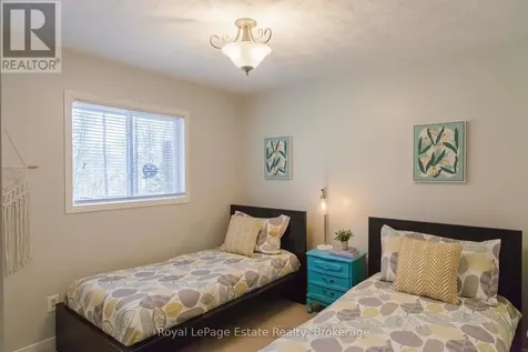 21 Sauble Woods Crescent South Bruce Peninsula ON N0H 2G0