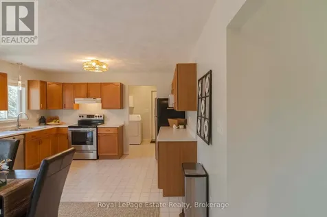21 Sauble Woods Crescent South Bruce Peninsula ON N0H 2G0
