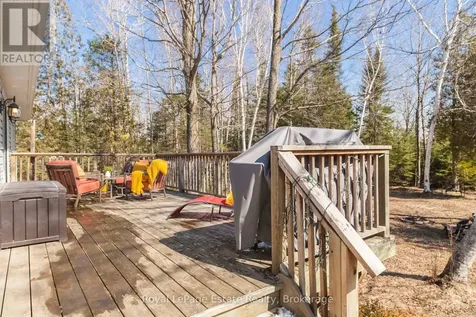 21 Sauble Woods Crescent South Bruce Peninsula ON N0H 2G0