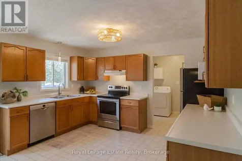 21 Sauble Woods Crescent South Bruce Peninsula ON N0H 2G0