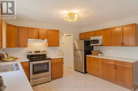 21 Sauble Woods Crescent South Bruce Peninsula ON N0H 2G0