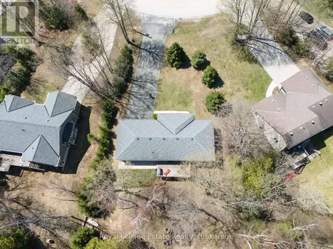 21 Sauble Woods Crescent South Bruce Peninsula ON N0H 2G0