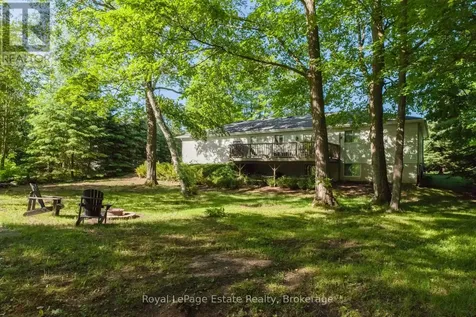 21 Sauble Woods Crescent South Bruce Peninsula ON N0H 2G0