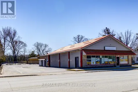 1367 Mosley Street Wasaga Beach ON L9Z 2C5