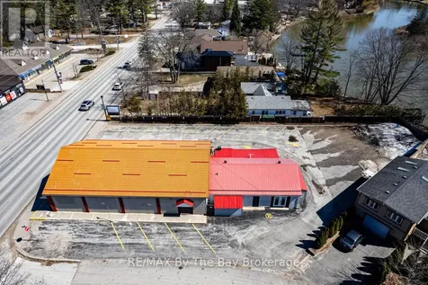 1367 Mosley Street Wasaga Beach ON L9Z 2C5