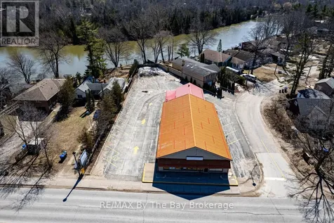 1367 Mosley Street Wasaga Beach ON L9Z 2C5