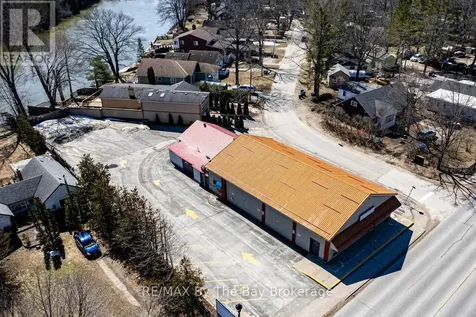 1367 Mosley Street Wasaga Beach ON L9Z 2C5