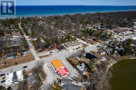 1367 Mosley Street Wasaga Beach ON L9Z 2C5