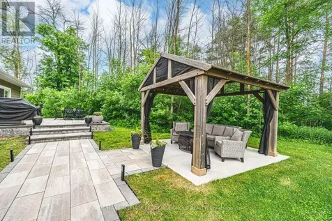 1783 County Road 6 South Springwater ON L0L 1P0