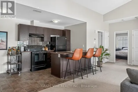 104 Artesa Private Ottawa ON K2S 0J8
