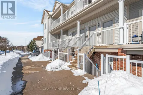 104 Artesa Private Ottawa ON K2S 0J8