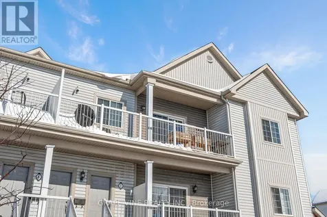 104 Artesa Private Ottawa ON K2S 0J8