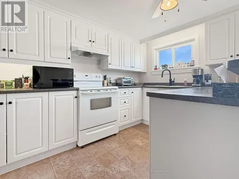 325 Joffre Avenue Renfrew ON K7V 3L6