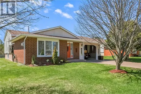 412 Bois Street Espanola ON P5E 1A6