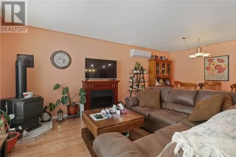 412 Bois Street Espanola ON P5E 1A6