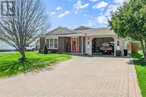 412 Bois Street Espanola ON P5E 1A6