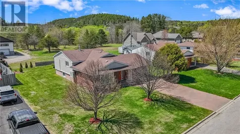 412 Bois Street Espanola ON P5E 1A6