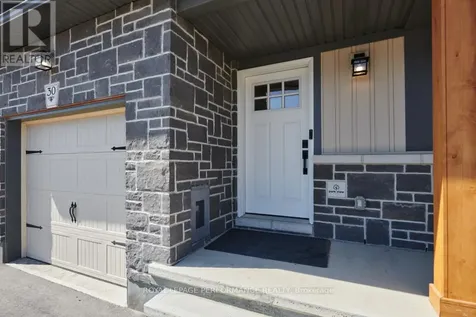 30 Whitcomb Crescent Smiths Falls ON K7A 0C2