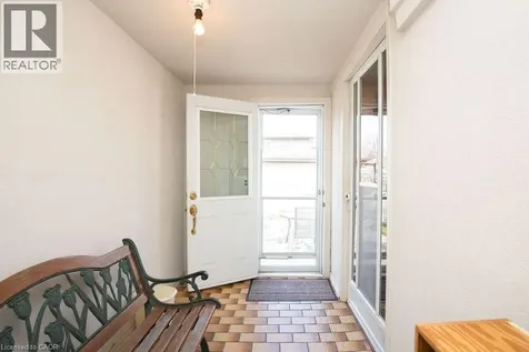 91 Pearl Street North Hamilton ON L8R 2Z2