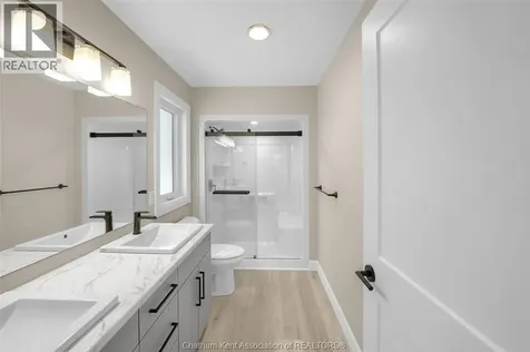 162 Ironwood Trail Chatham ON N7M 0T3