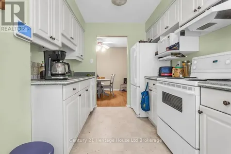1 Lamers Court Tillsonburg ON N4G 4T6