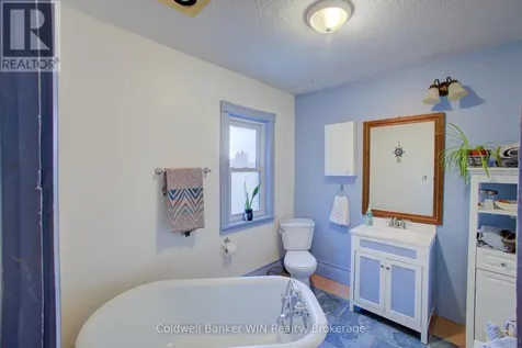 17 Arthur Street East Minto ON N0G 1Z0