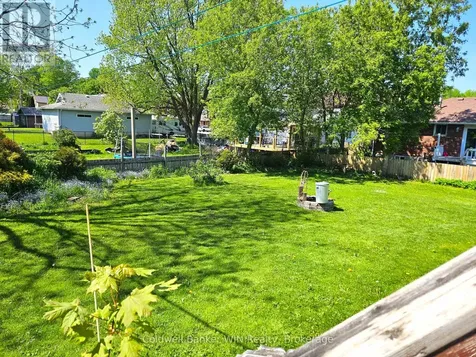 17 Arthur Street East Minto ON N0G 1Z0